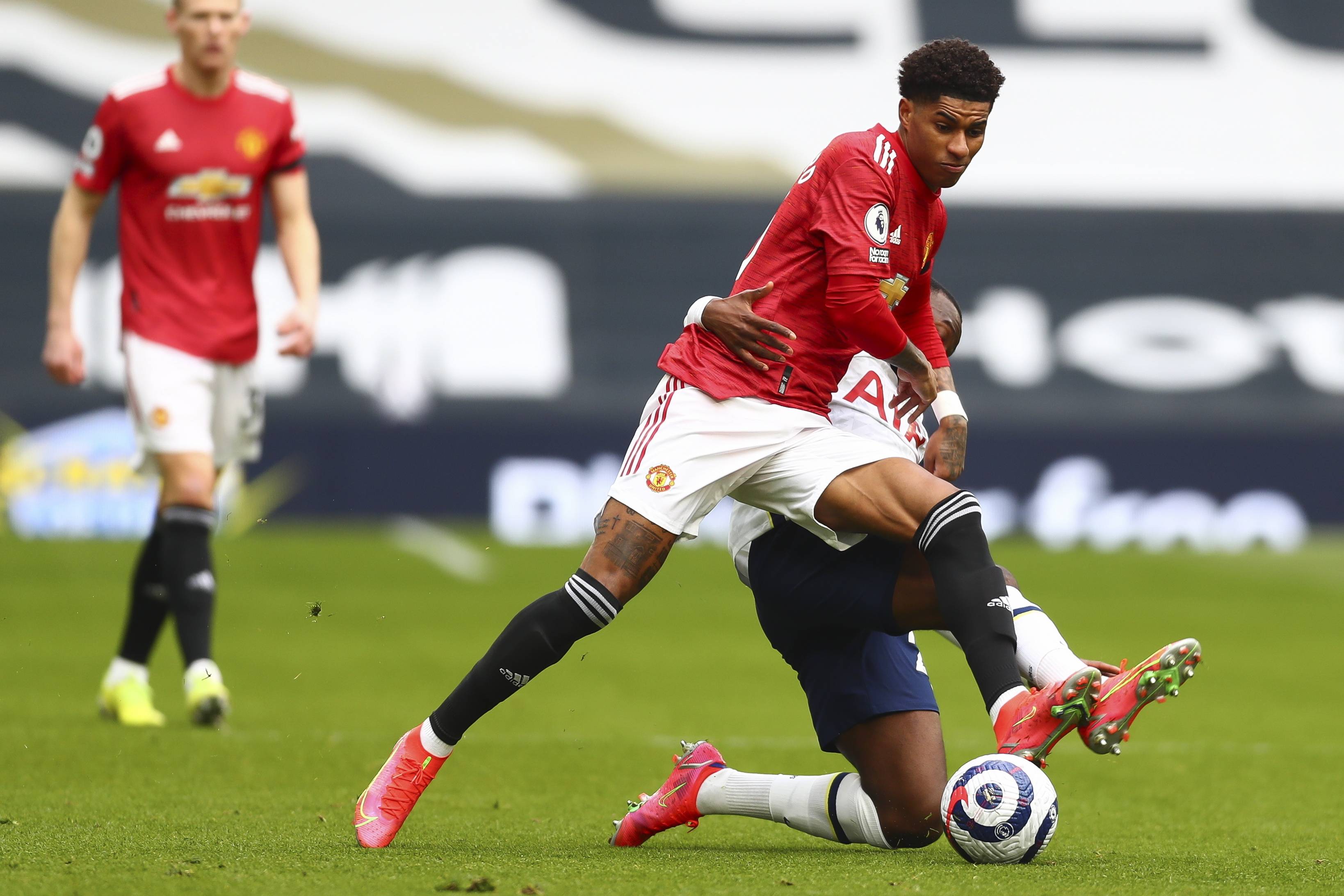 国职业足球 国职业足球